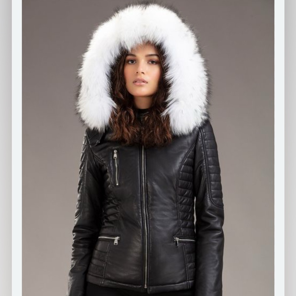 Danier premium leather jacket with Raccoon fur hood hardly worn great condition